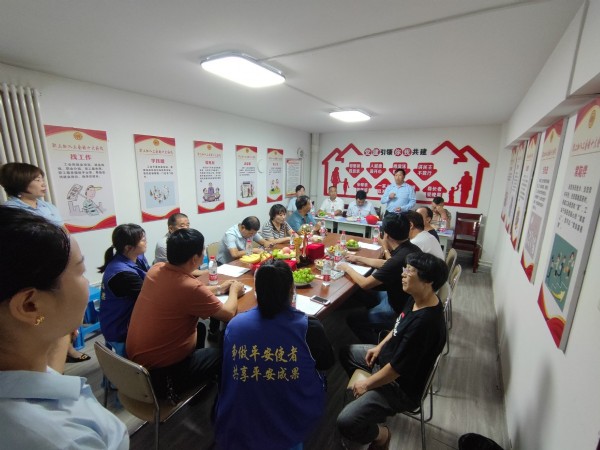 党建引领情暖中秋，业主参与共管，美好家园共建